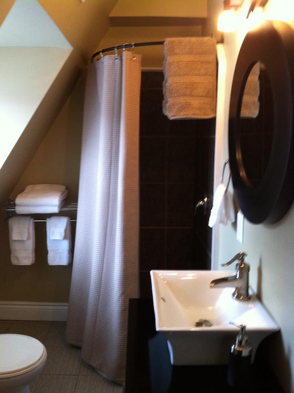 The Duckworth Inn St. John's Pokoj fotografie